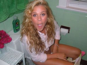 Kailly adult dating in Sanford, ME